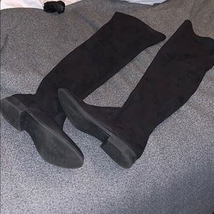 Black THIGH high 👢 Boots